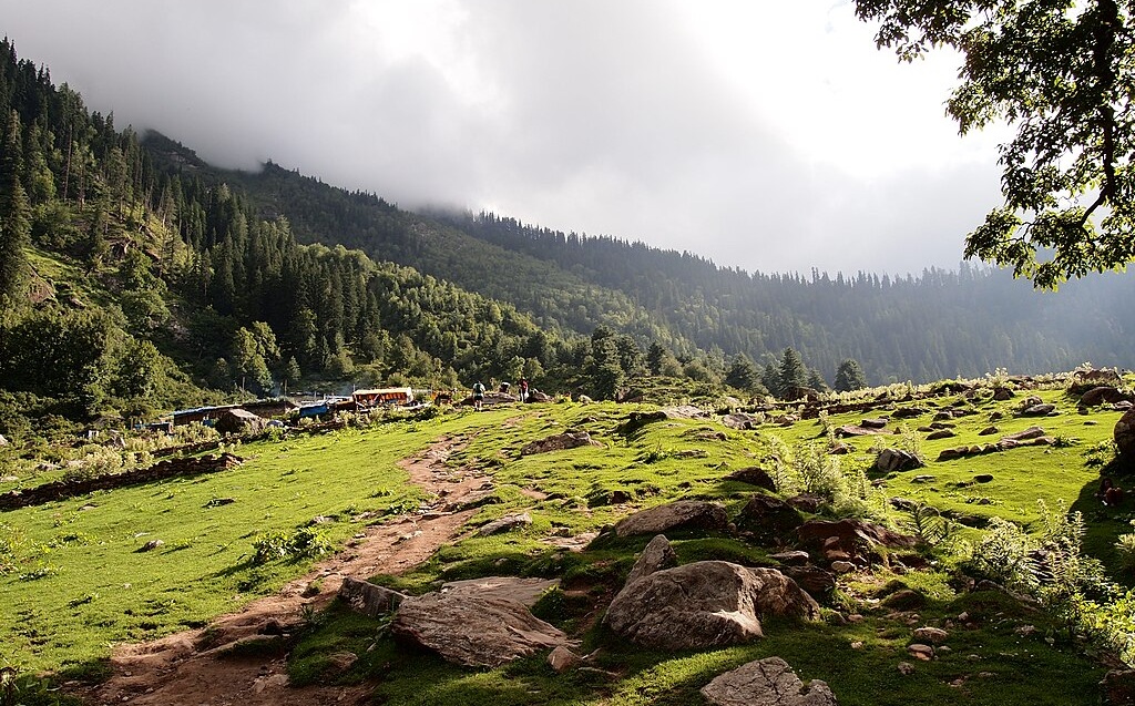 Kheerganga Height From Sea Level – 7 Powerful Facts You Must Know Before Trekking